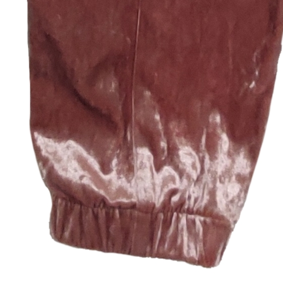 Jolt Lounge Act Pink Crushed Velvet Crop Joggers - Picture 7 of 13